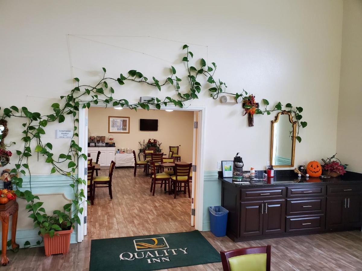 Quality Inn Andrews Экстерьер фото