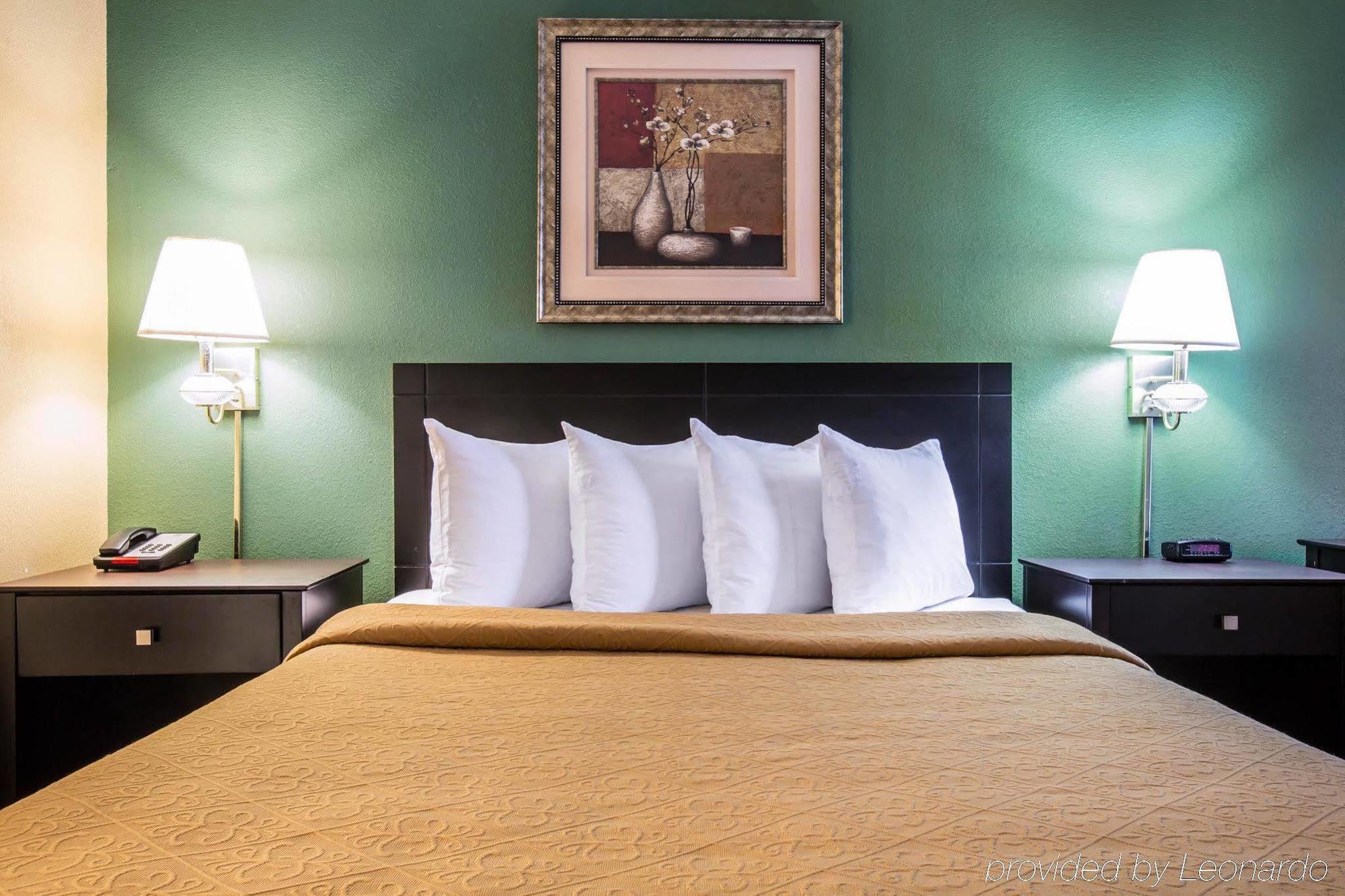 Quality Inn Andrews Экстерьер фото